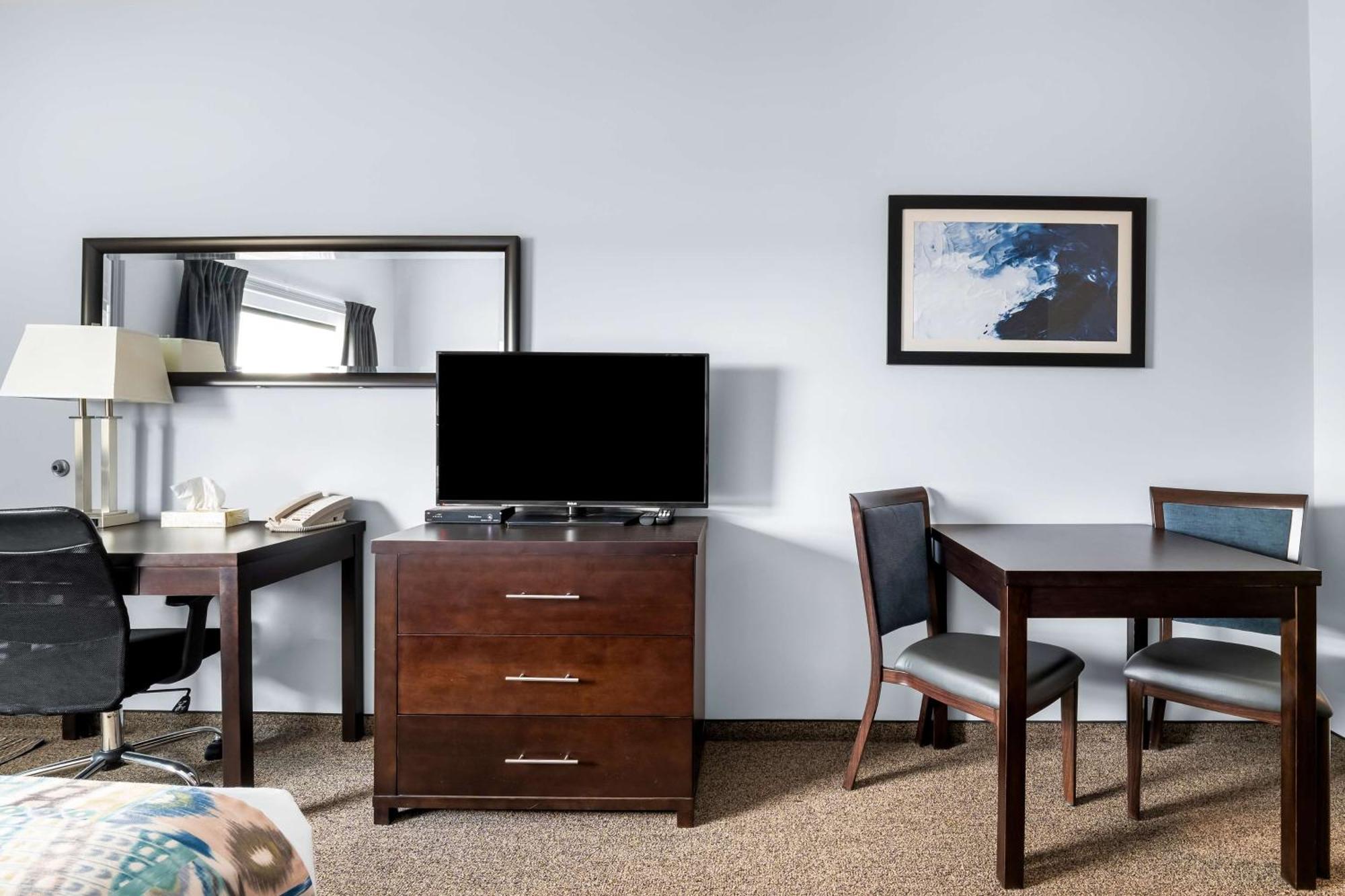 Surestay Studio By Best Western Hardisty Exterior photo